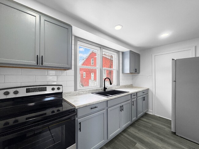 Photo - 1046-1064 Shoemaker St Unit 1060