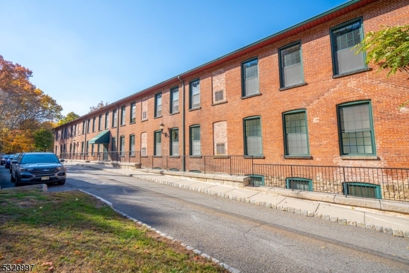 Photo - 93 Park Heights Ave Unit 2