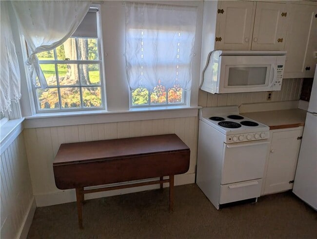 Photo - 25 Waterway Unit B