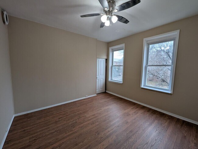 Photo - 3517 Giles Ave Unidad 2