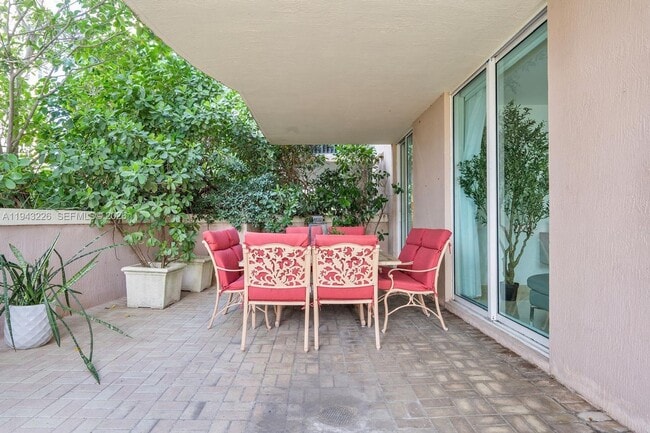 Photo - 17555 Atlantic Blvd