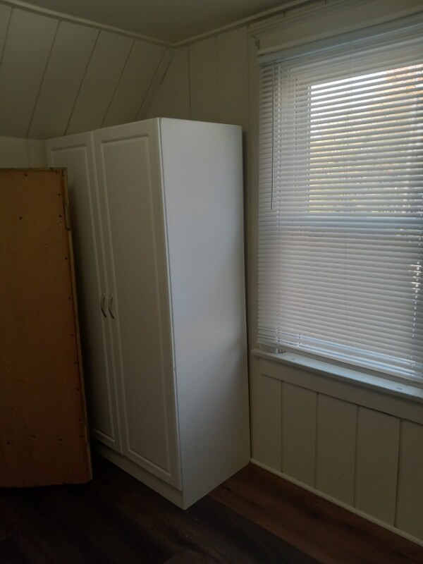 Photo - 539 W Canedy St