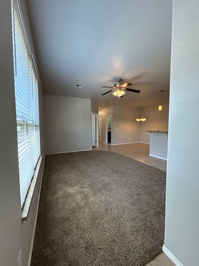 Photo - 3br 2ba duplex with 2 car garage!