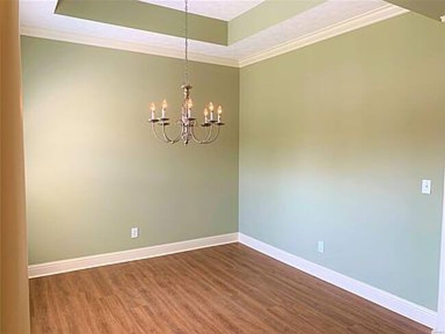 Photo - 725 Briarcliff Pl