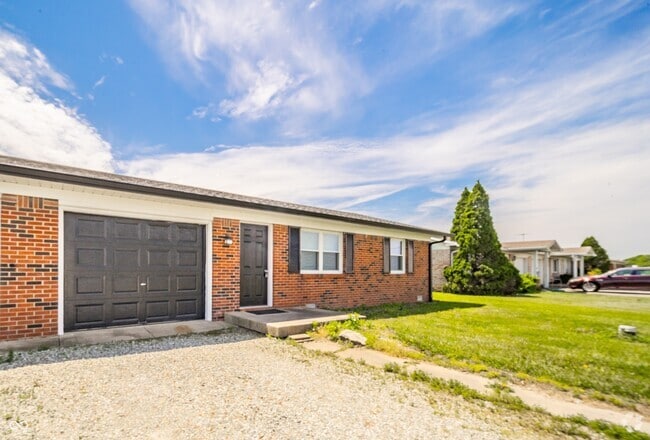 Building Photo - 6461 W 300 S Rental