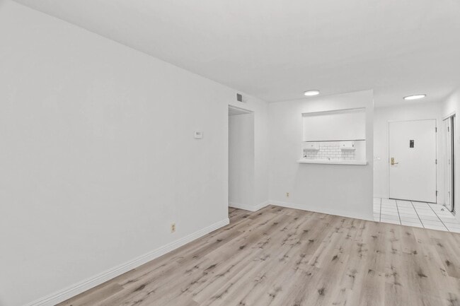 Photo - 1394 Midvale Avenue,