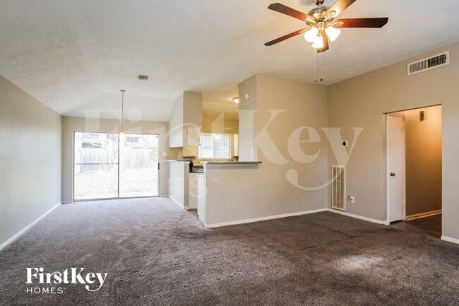 Photo - 15410 Pebble Lake Dr