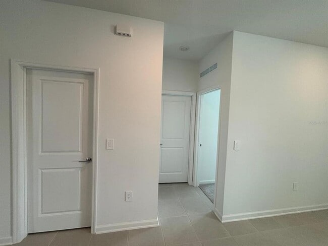 Photo - 6097 Meditation Dr