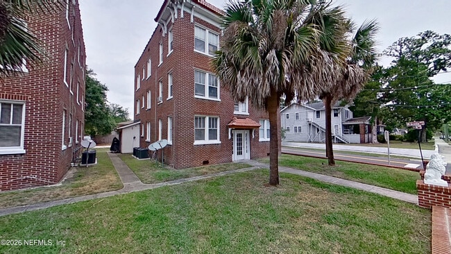 Photo - 2623 College St Unit 9