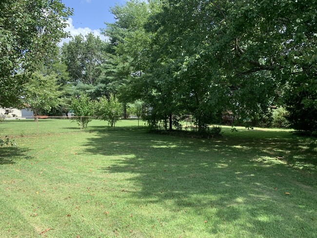 Photo - 110 Steve Roberts Dr