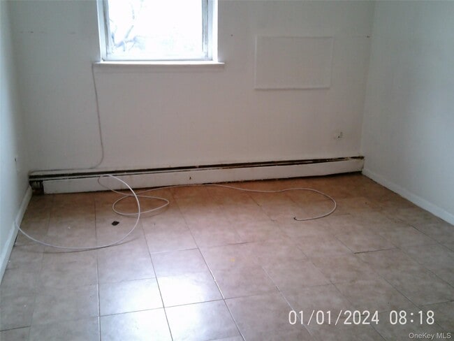 Photo - 745 E 83rd St