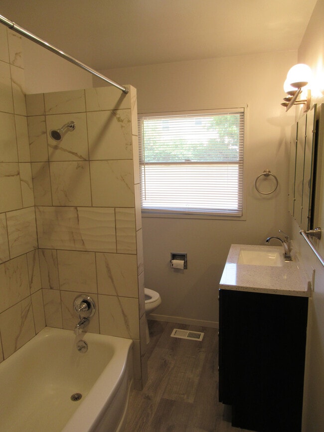 Photo - Three Bedroom Home in South Salem