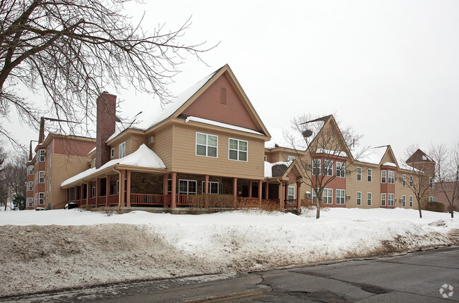 Bluff Park Homes - 328 Cesar Chavez St, Saint Paul, MN Apartments for Rent