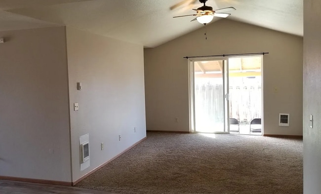 Photo - 3 Bed Home with Covered Patio & Fenced Yard!