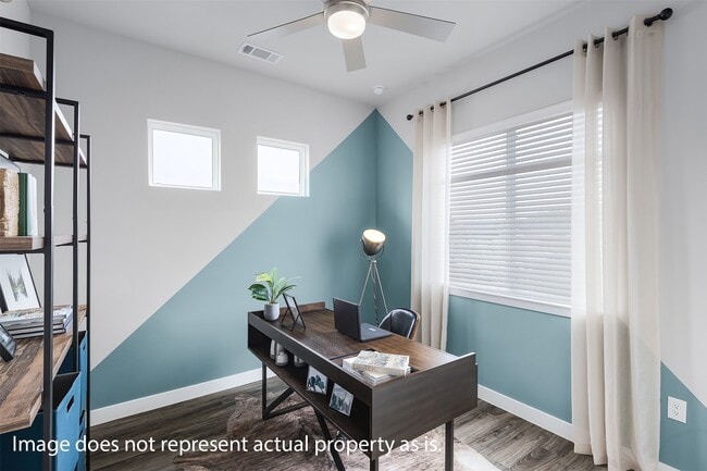 Photo - 7263 Borland Dr