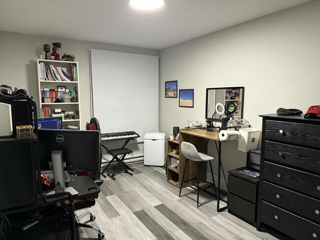 Photo - 2085 Rue Saint-Timothée Unit 5