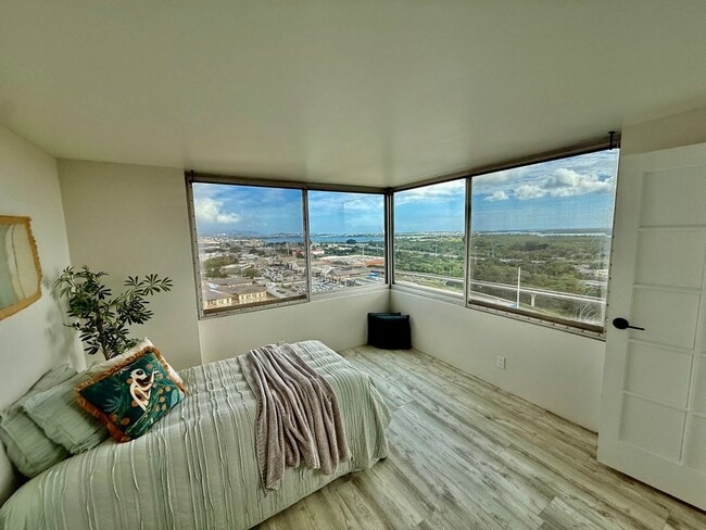 Photo - Century Park Plaza/2BR/2BA/2PK Unidad 2002B