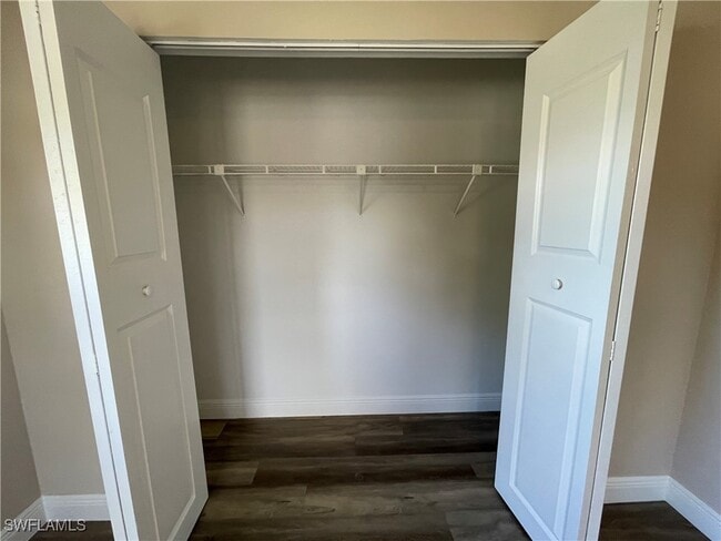 Building Photo - 5325 Summerlin Rd Unit 2513