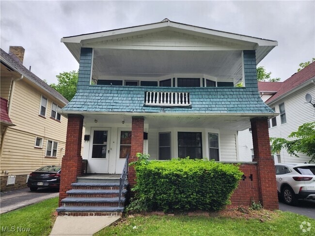 Building Photo - 820 Helmsdale Rd Unit 822 Rental