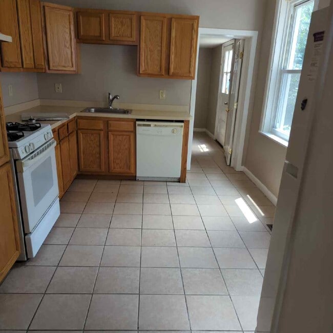 Photo - 618 S Connell St