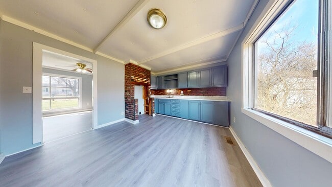 Photo - Madison Schools, 3 Bedroom Ranch!