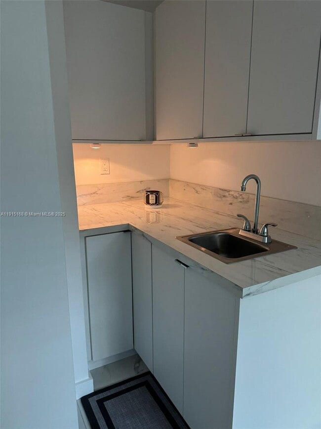 Photo - 15620 SW 146th Ave Unit 0