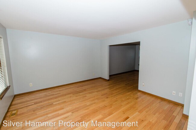 4 br, 2.5 bath House - 802 S. 18th Street - 4 br, 2.5 bath House - 802 S. 18th Street