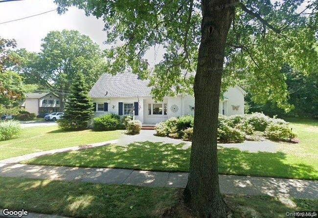 Building Photo - 155 Beech St Rental