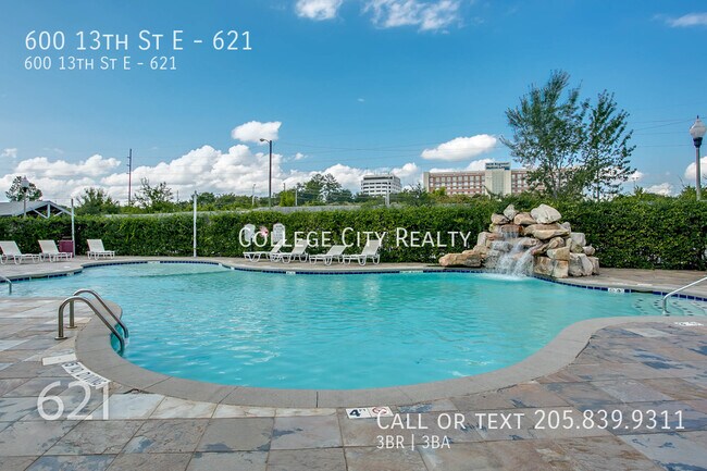 Photo - 600 13th St E Unit 621