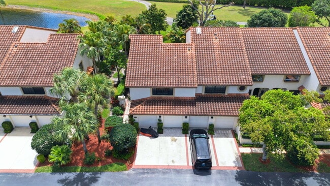 Photo - 7798 La Mirada Dr