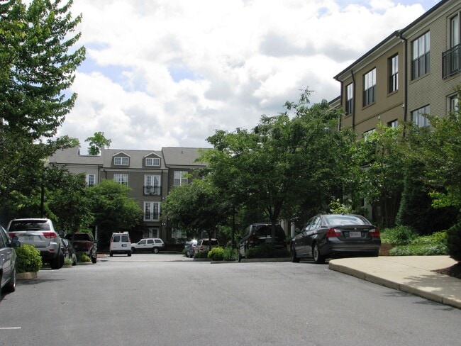 Photo - 730 Walker Square Unit #4A