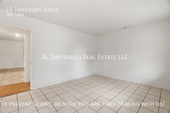 Photo - 45 Tipperary Dr