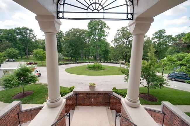 Clare Court