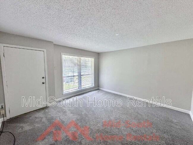 Photo - 3191 Parham St