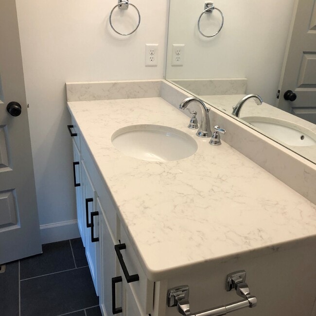 Photo - 3 STORY 2BD 2.5 BA APARTMENT WITH UPSTAIRS LOFT THAT OPENS TO BALCONY