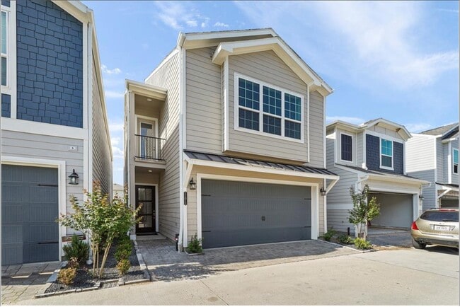 Photo - 11013 Cres Light Way