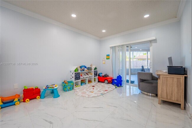 Photo - 10750 SW 173rd St