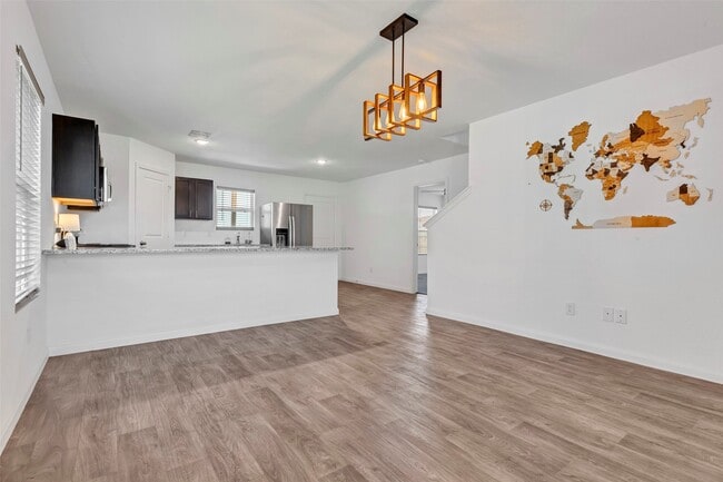 Photo - 1976 Rd 5714