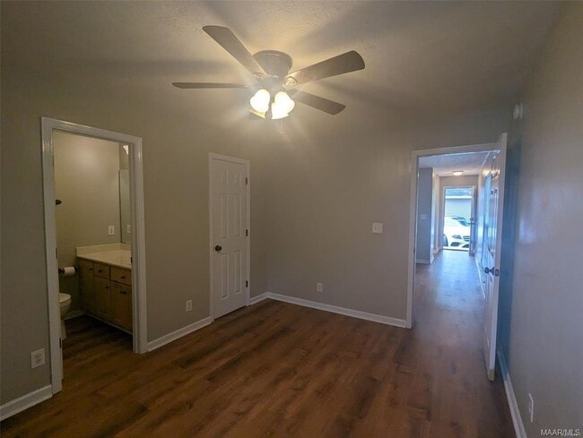 Photo - 3557 Edgewood Rd