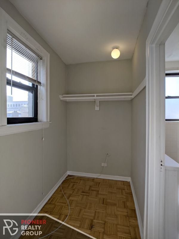 Photo - 739 W Belmont Ave Unit 314