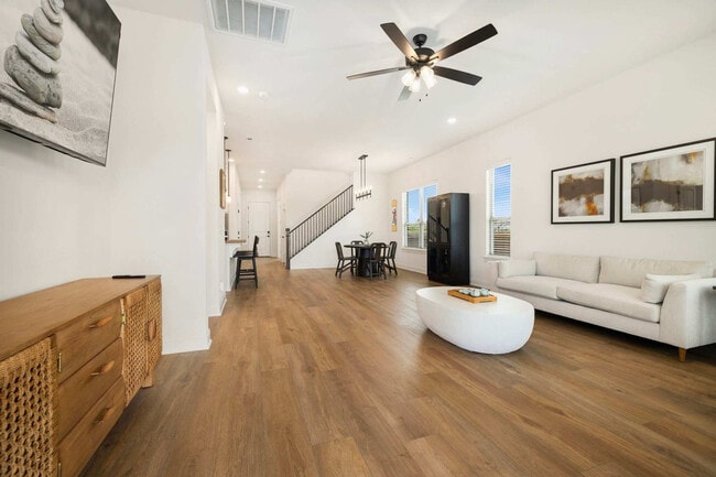 Photo - 1505 W Whitney Ln Unit ID1255394P