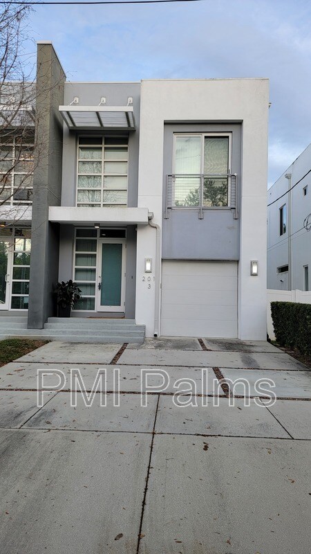 Photo - 201 N Trask St House