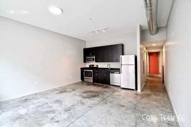 Photo - 2903 Gillham Rd Unit 103