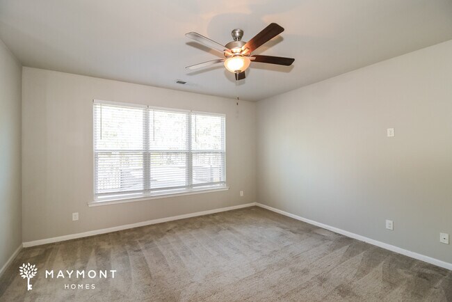 Photo - 90 Tarpley Way