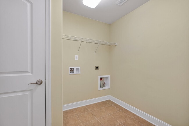 Photo - 505 Tidal Ct