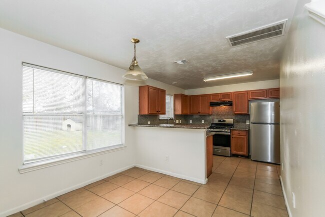 Building Photo - 8735 Texas Acorn Ave