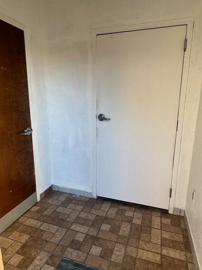 Building Photo - 3618 W Flagler St Unit 1 Rental