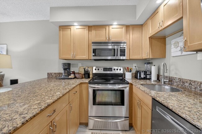 451 Greensward Ln Unit 104-B