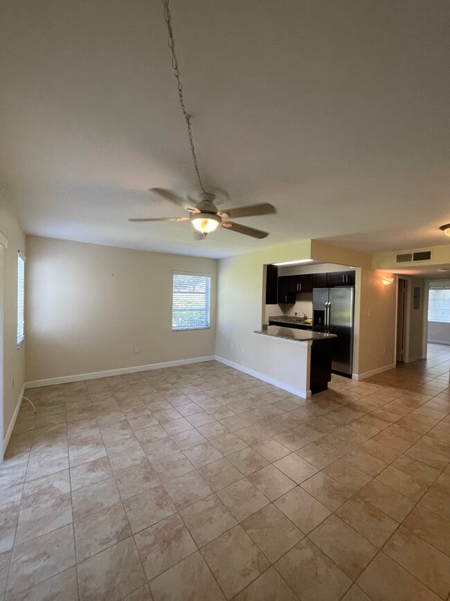Building Photo - 213 S McMullen Booth Rd Unit 195-D Rental
