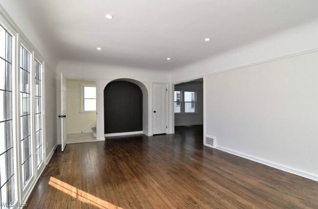 Photo - 3550 Daleford Rd Unidad #1